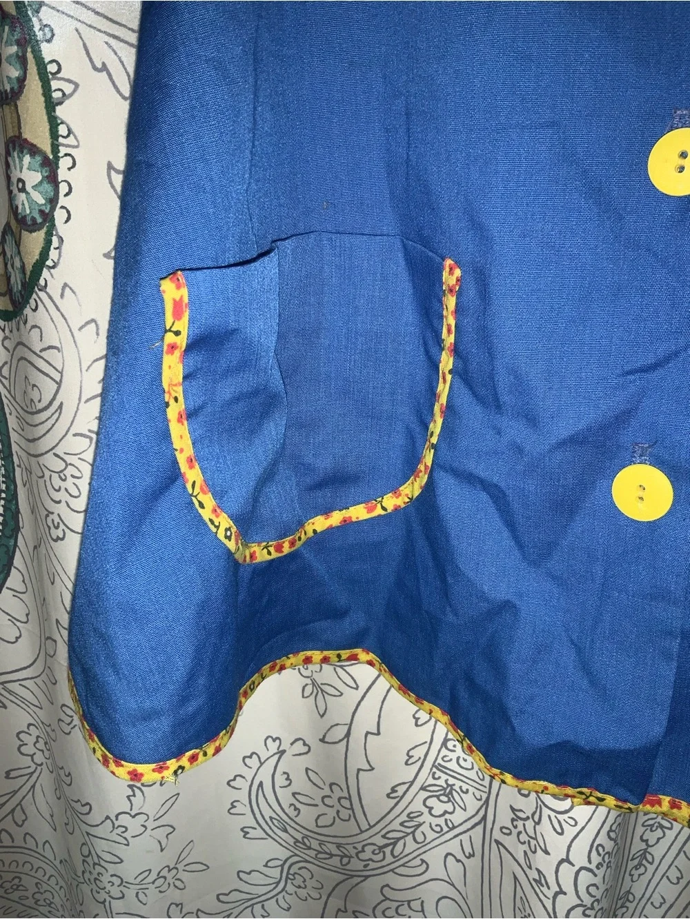 Vintage 70s Little Girl Appliqué Cat Yellow Buttons Light Blue Dress/Tunic shirt